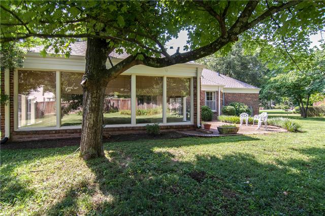 5958 Post Road Nashville, TN 37205 - Photo 19 of 20 Florida room opens up to back patio for fun entertaining and cookouts!