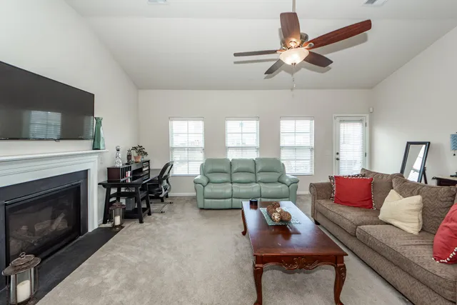 $394,900 | 613 Zinnia Drive, Goose Creek, SC 29445