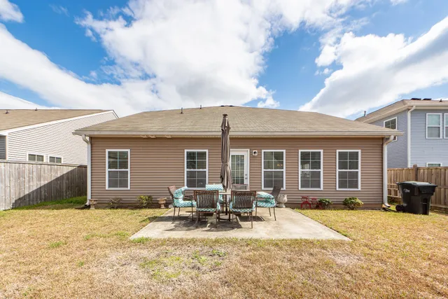 $394,900 | 613 Zinnia Drive, Goose Creek, SC 29445