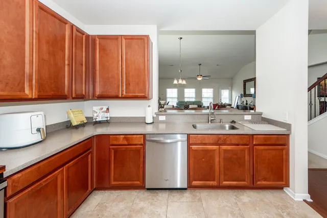 $394,900 | 613 Zinnia Drive, Goose Creek, SC 29445