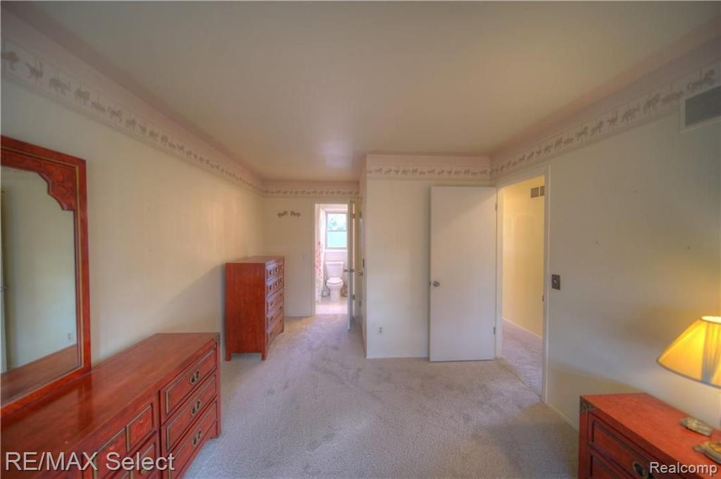 6304 Yorkshire North Riding Road Flint, MI 48532 - Photo 24 of 32 Gallery Image 24