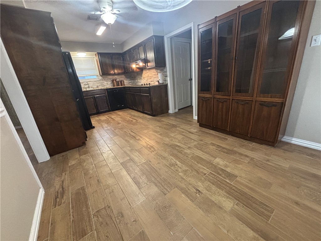 4957 Shadowbend Drive Corpus Christi, TX 78413 - Photo 21 of 35