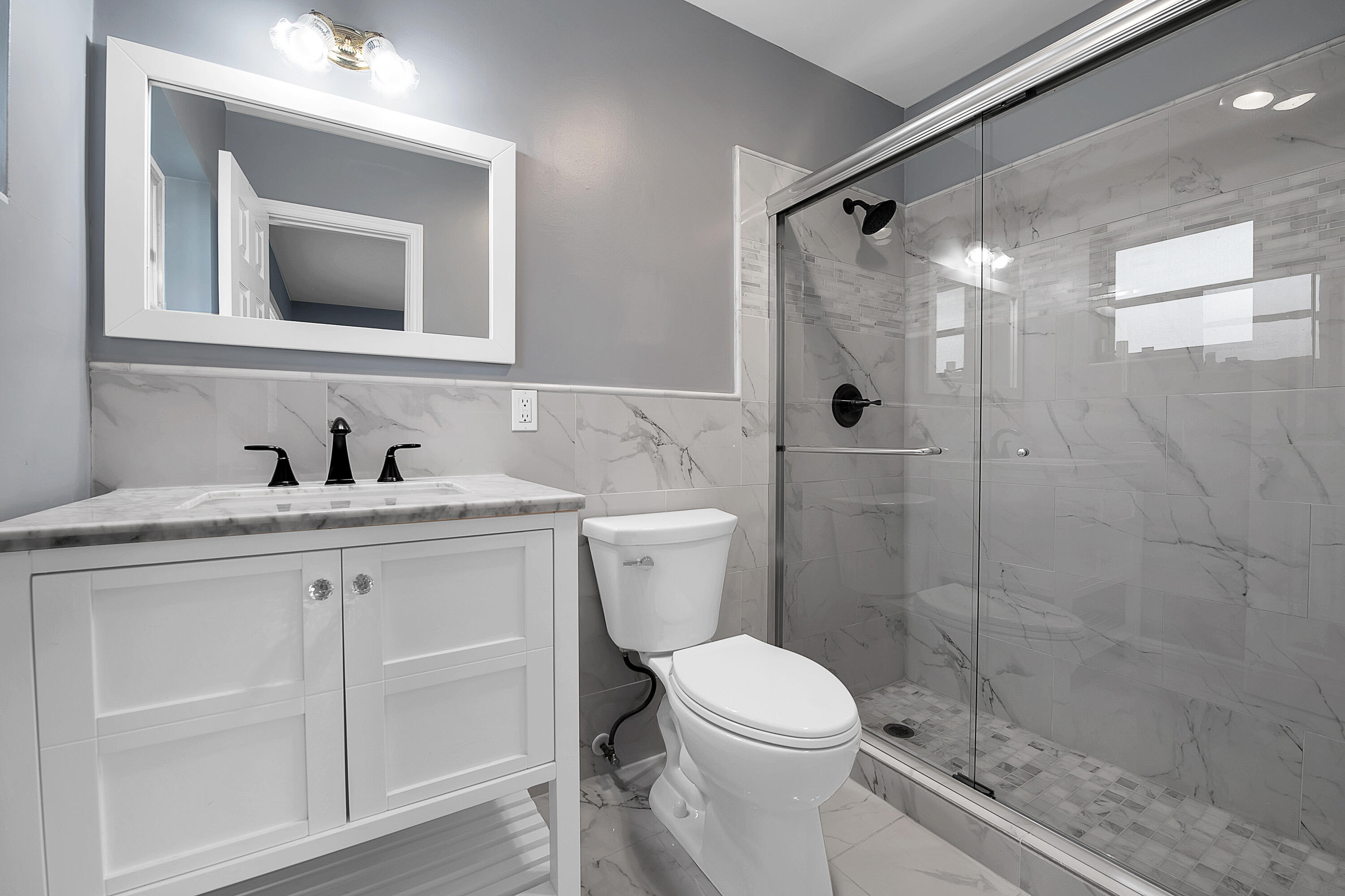 2098 Park Place Boca Raton, FL 33486 - Photo 20 of 32 Interior-3