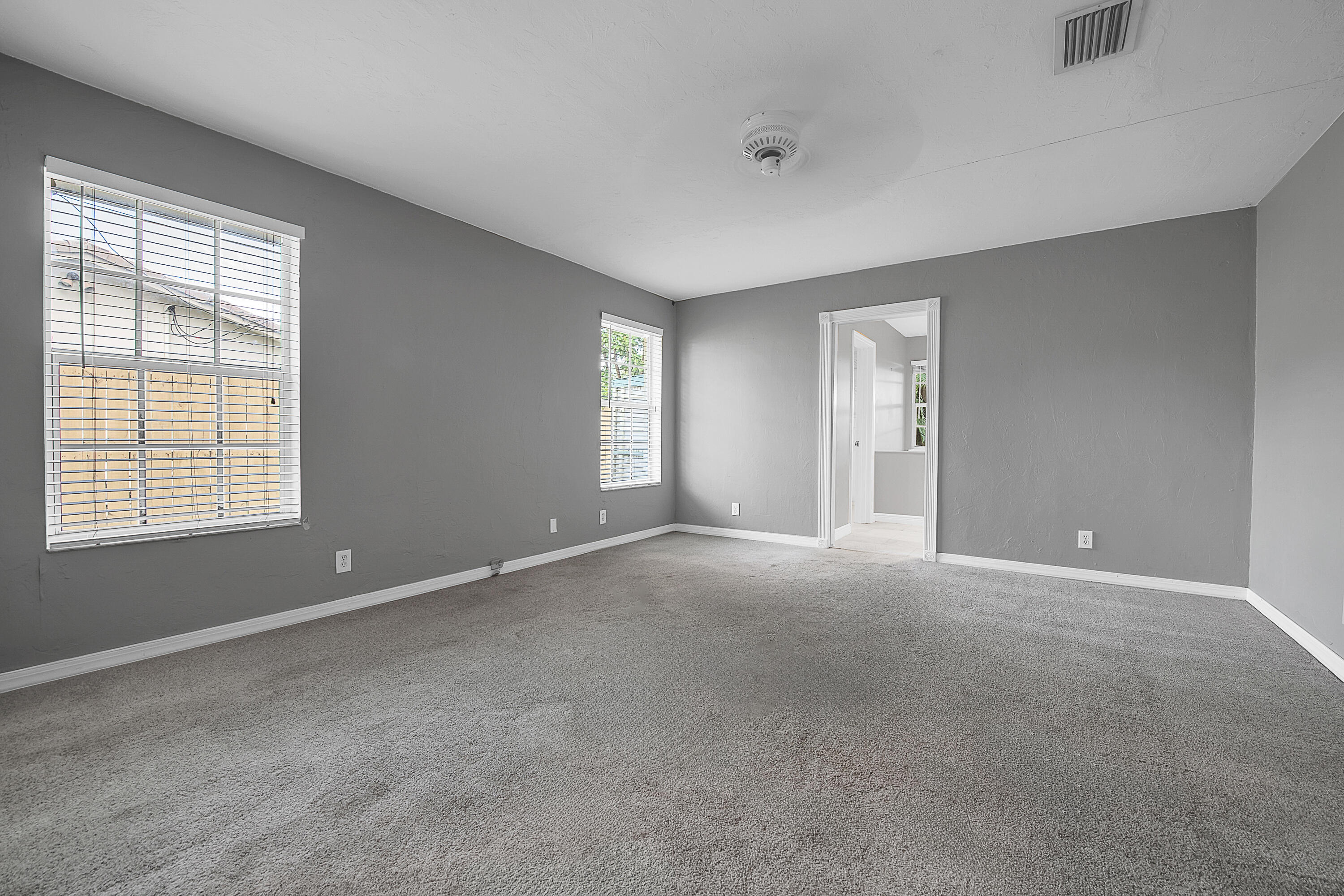 2098 Park Place Boca Raton, FL 33486 - Photo 26 of 32 Interior-36