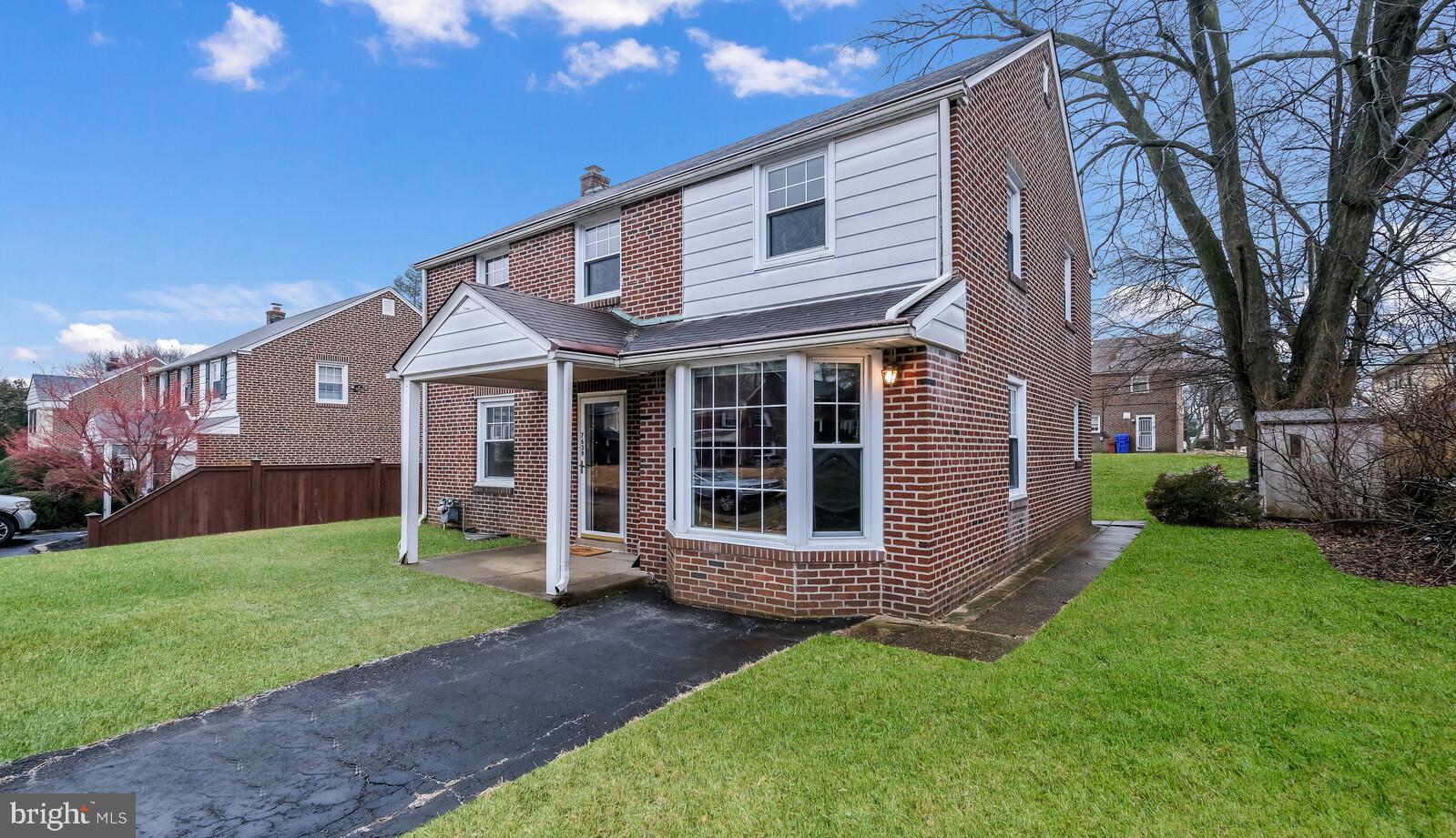 7639 Brookfield Road Cheltenham, PA 19012 - Photo 2 of 21 Gallery Image 2
