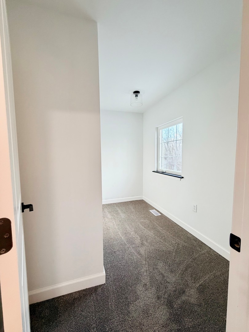 1480 Raymond Street South Elgin, IL 60177 - Photo 20 of 27