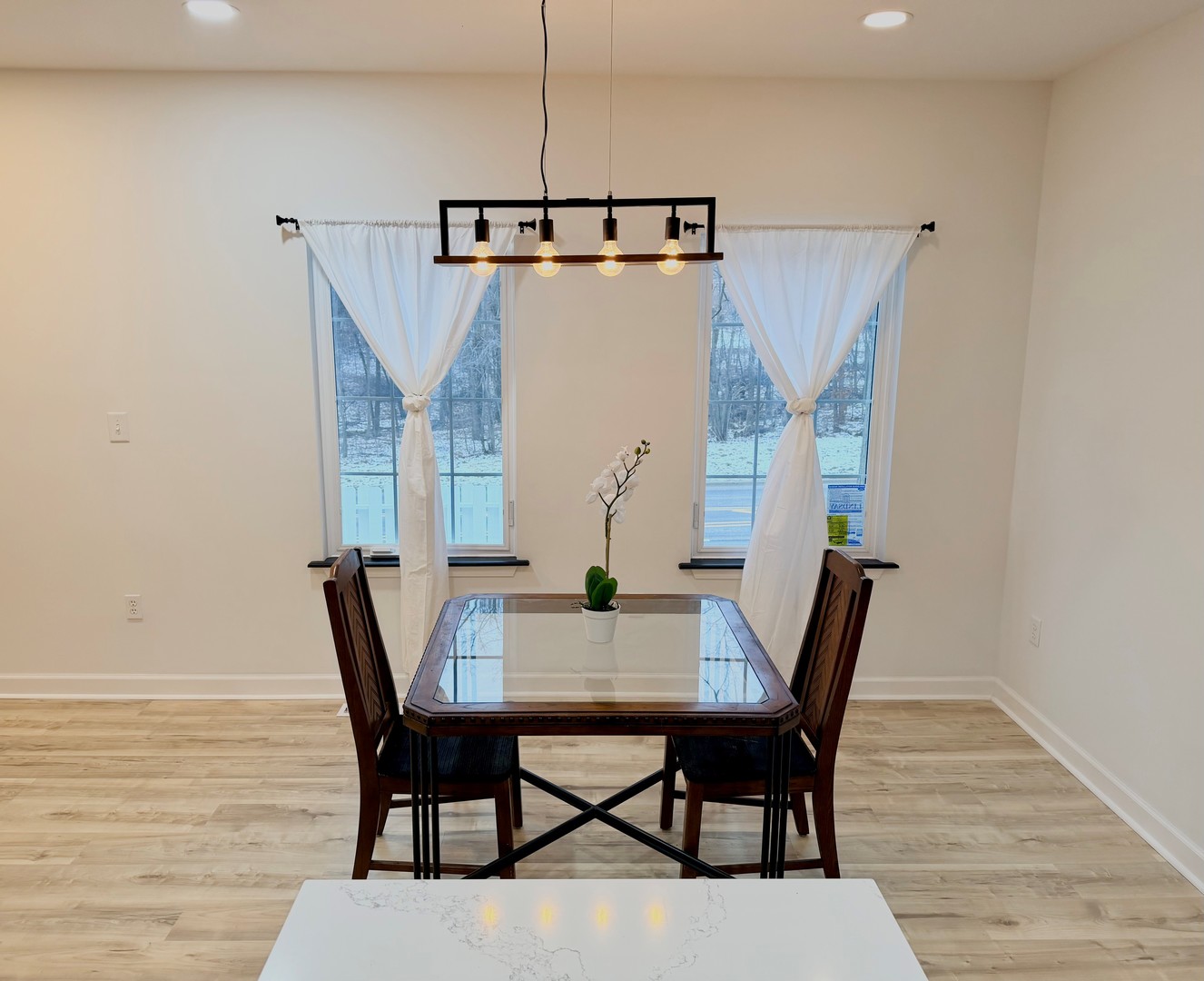 1480 Raymond Street South Elgin, IL 60177 - Photo 8 of 27