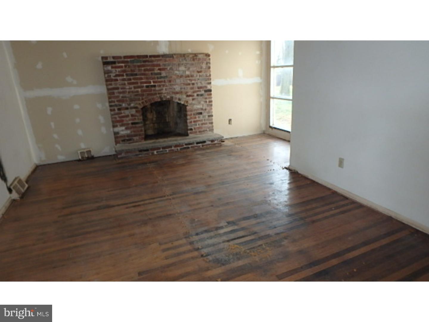 1364 Cushmore Road Southampton, PA 18966 - Photo 4 of 15 Gallery Image 4