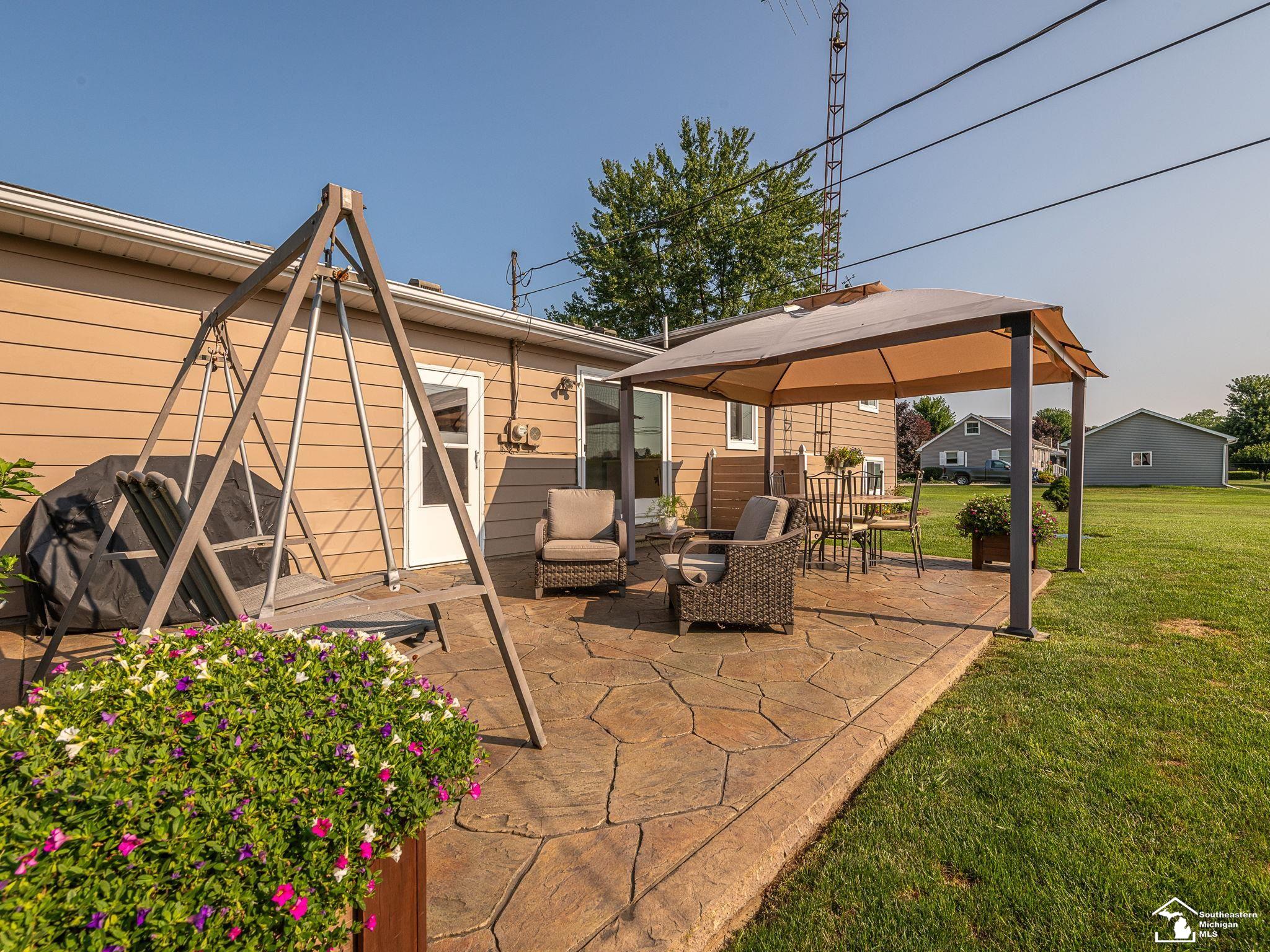 1734 North Raisinville Road Monroe, MI 48162 - Photo 33 of 48