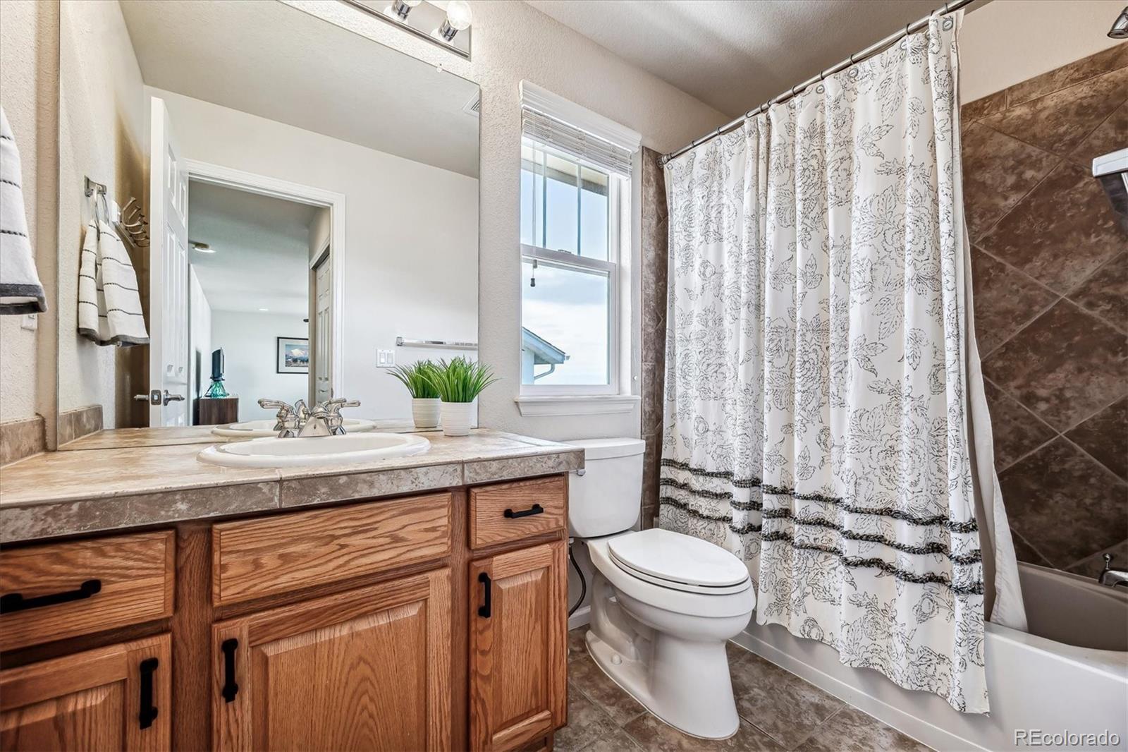 10565 Wagon Highlands Ranch Highlands Ranch, CO 80130 - Photo 25 of 50 Gallery Image 25