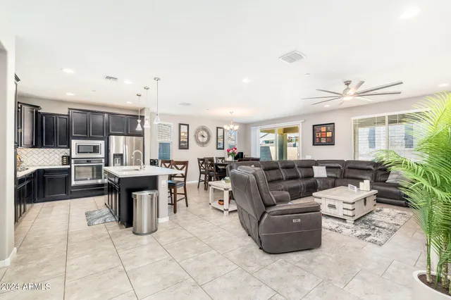 $2,675 | 10648 West Eucalyptus Road, Peoria, AZ 85383