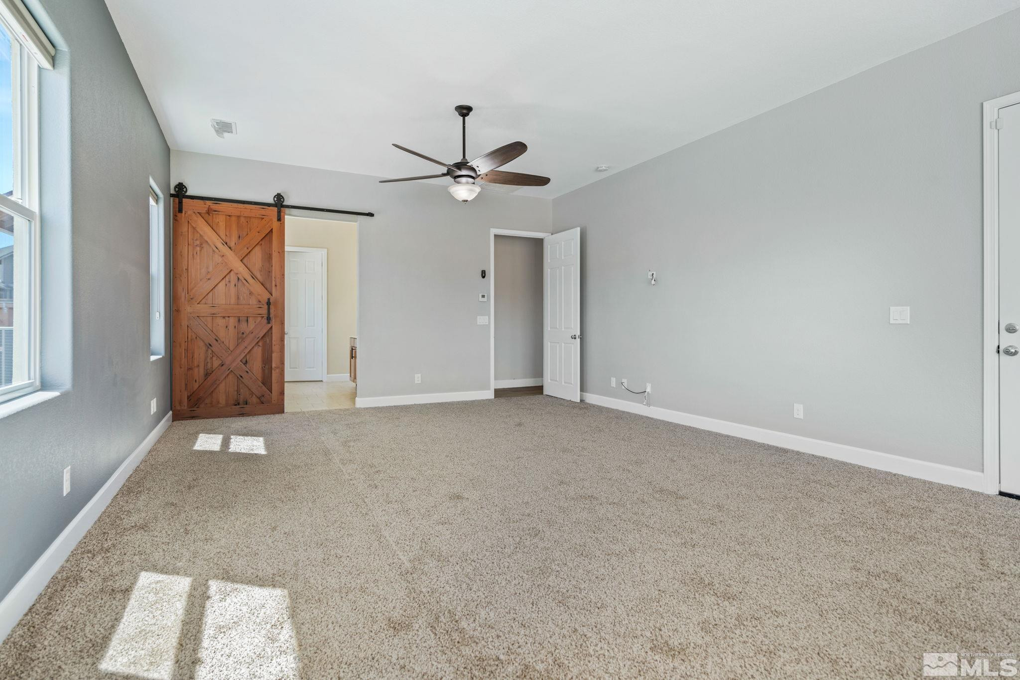 385 Horizon Ridge Road Sparks, NV 89441 - Photo 29 of 39 Photo 28