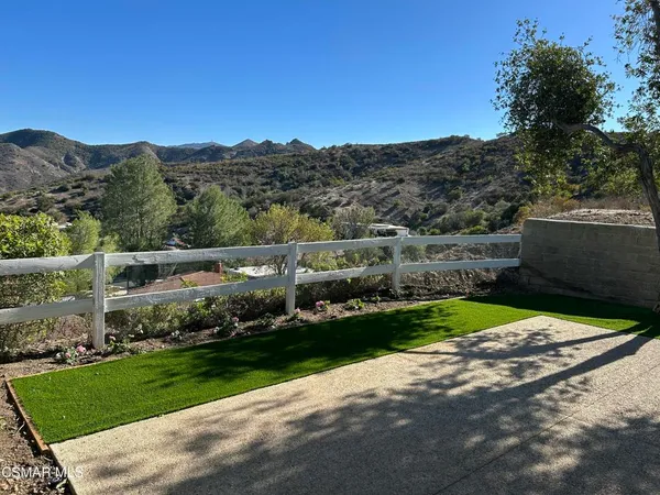 $1,149,000 | 3434 Twin Lake, Westlake Village, CA 91361