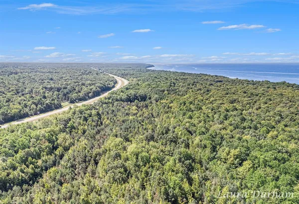 $14,545,280 | 2800 Bluestar/lakeshore, Saugatuck, MI 49453