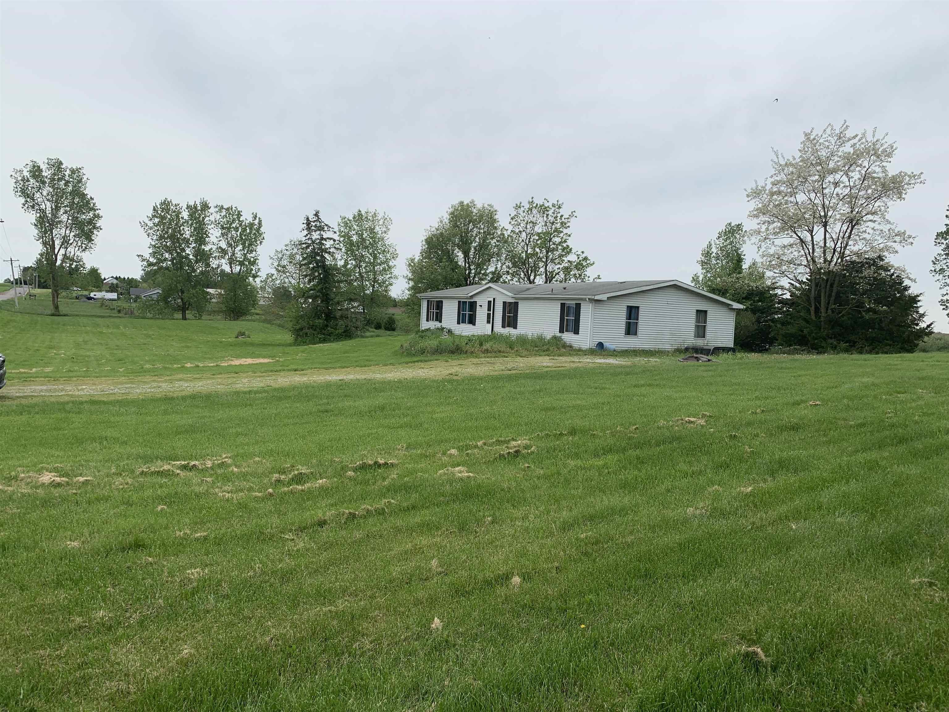 7635 Felger Road Fort Wayne, IN 46818 - Photo 3 of 9