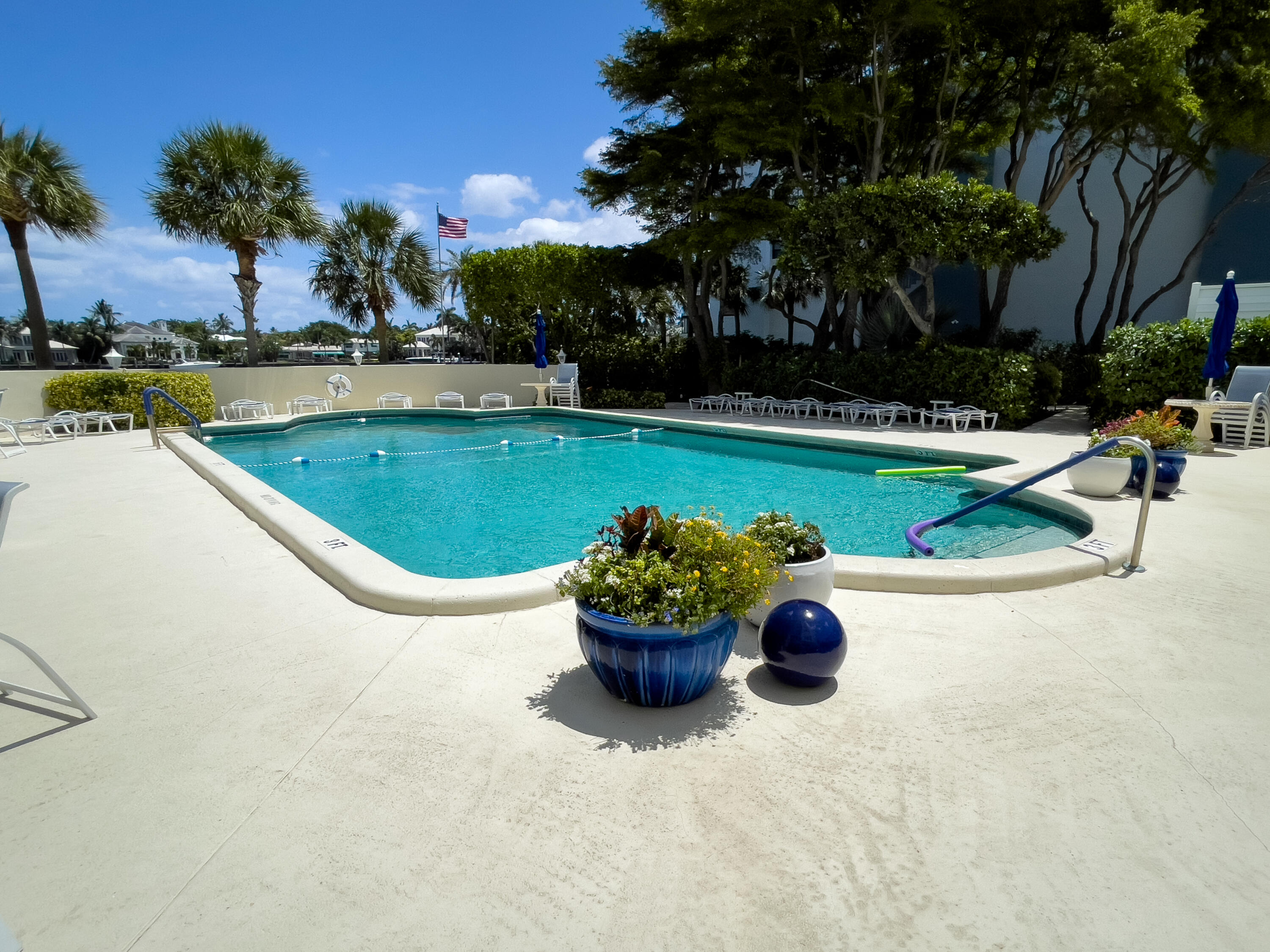 555 Southeast 6th Avenue, Unit 1F Delray Beach, FL 33483 - Photo 23 of 31 The Barrton Pool