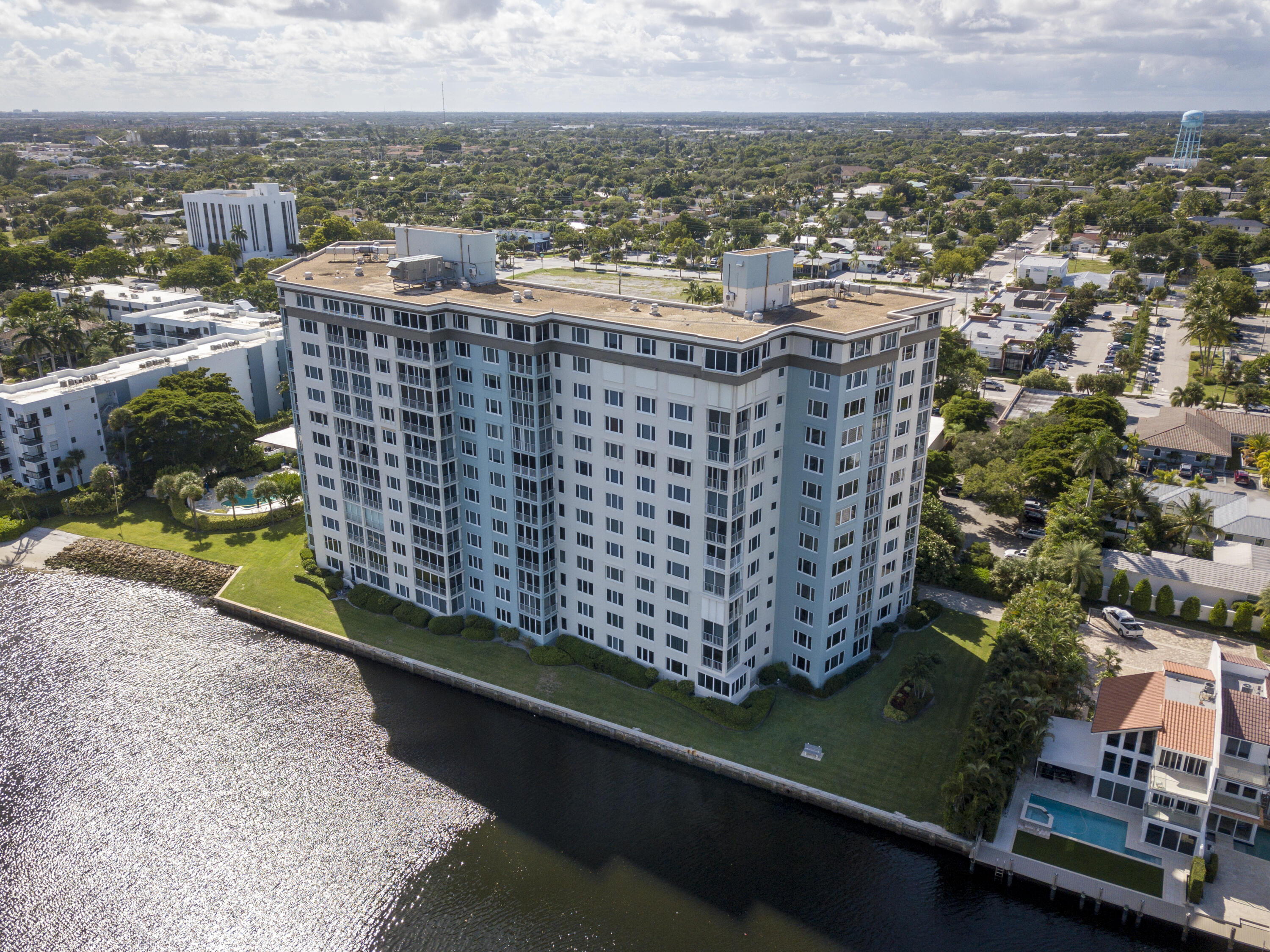 555 Southeast 6th Avenue, Unit 1F Delray Beach, FL 33483 - Photo 25 of 31 The Barrton Exterior Drone Shot - 3
