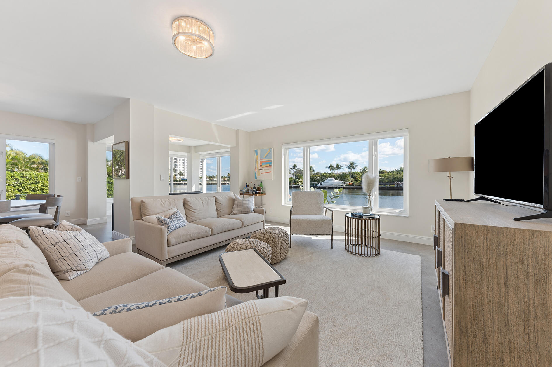 555 Southeast 6th Avenue, Unit 1F Delray Beach, FL 33483 - Photo 4 of 31 Living Room - 1