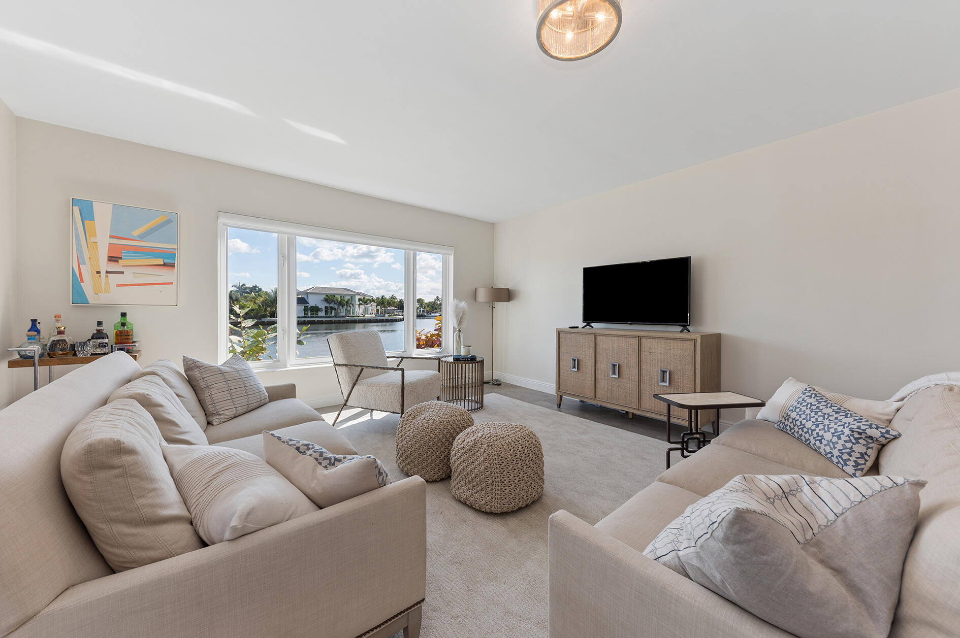 555 Southeast 6th Avenue, Unit 1F Delray Beach, FL 33483 - Photo 5 of 31 Living Room - 2