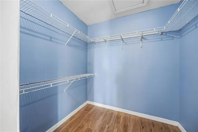 $1,750 | 2950 Viscaya Place, Unit 205, Sarasota, FL 34237