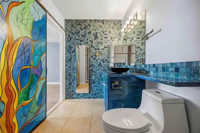 $1,750 | 2950 Viscaya Place, Unit 205, Sarasota, FL 34237