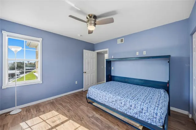 $1,750 | 2950 Viscaya Place, Unit 205, Sarasota, FL 34237