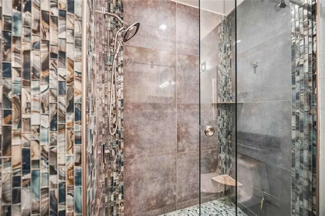 $1,750 | 2950 Viscaya Place, Unit 205, Sarasota, FL 34237