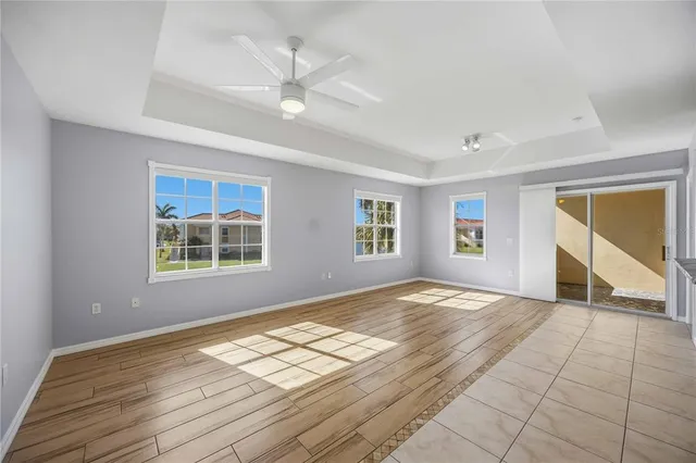 $1,750 | 2950 Viscaya Place, Unit 205, Sarasota, FL 34237