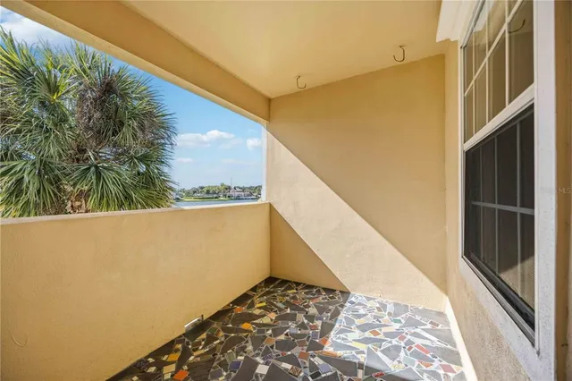 $1,750 | 2950 Viscaya Place, Unit 205, Sarasota, FL 34237