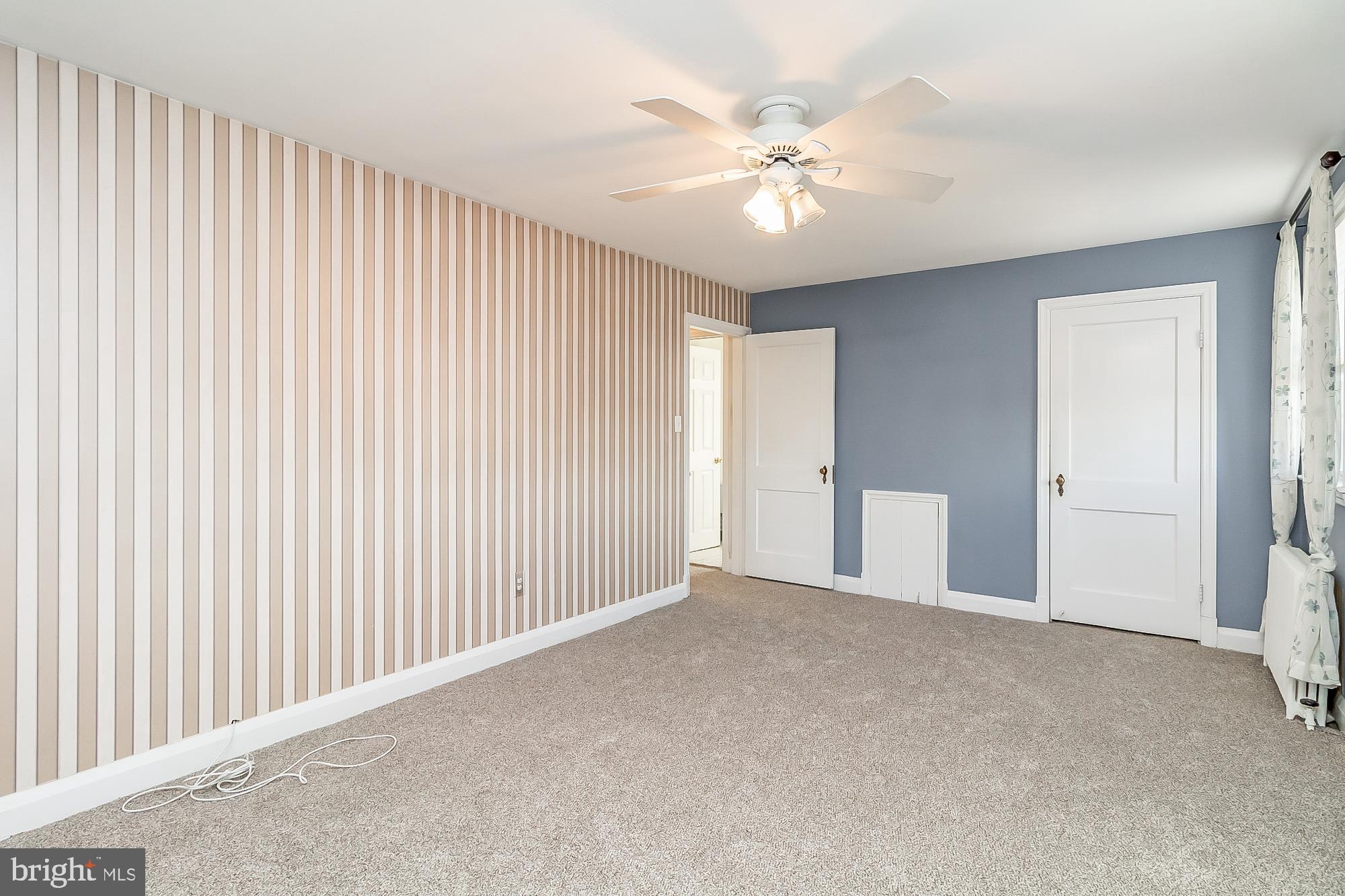 2709 Alden Road Parkville, MD 21234 - Photo 15 of 33 Primary bedroom