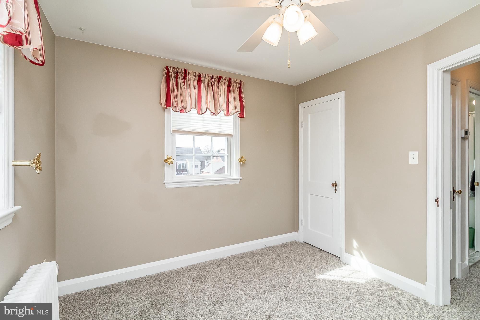 2709 Alden Road Parkville, MD 21234 - Photo 18 of 33 2nd bedroom