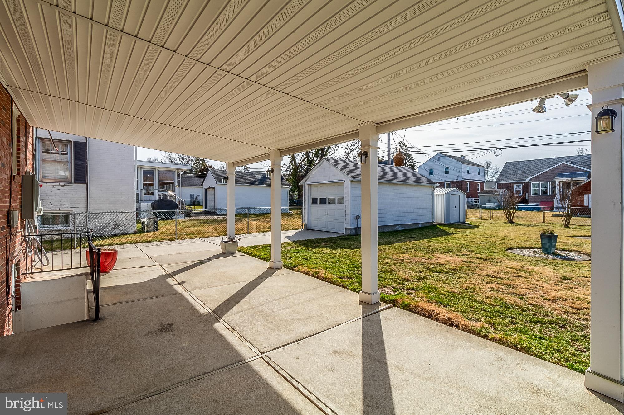 2709 Alden Road Parkville, MD 21234 - Photo 31 of 33 Covered patio