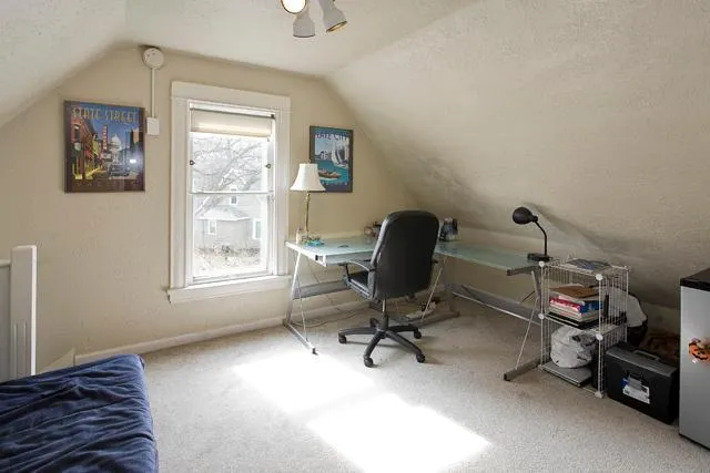 $2,550 | 2309 Cole Avenue Southeast, Minneapolis, MN 55414