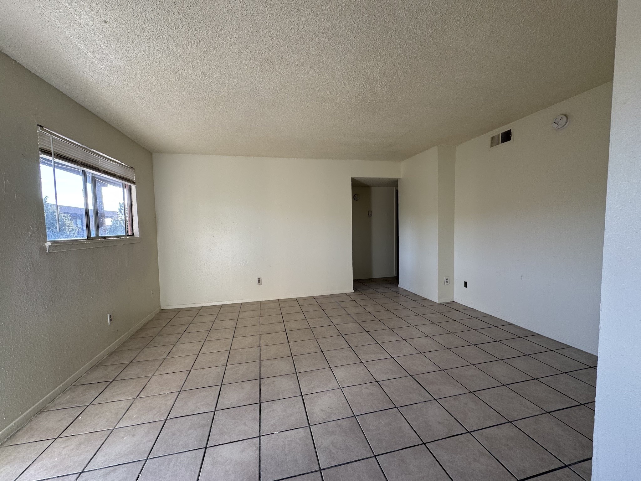 2800 Cerrillos Road, Unit 170 Santa Fe, NM 87507 - Photo 5 of 14 **EXAMPLE PHOTO ONLY. ACTUAL UNIT WILL VARY.**