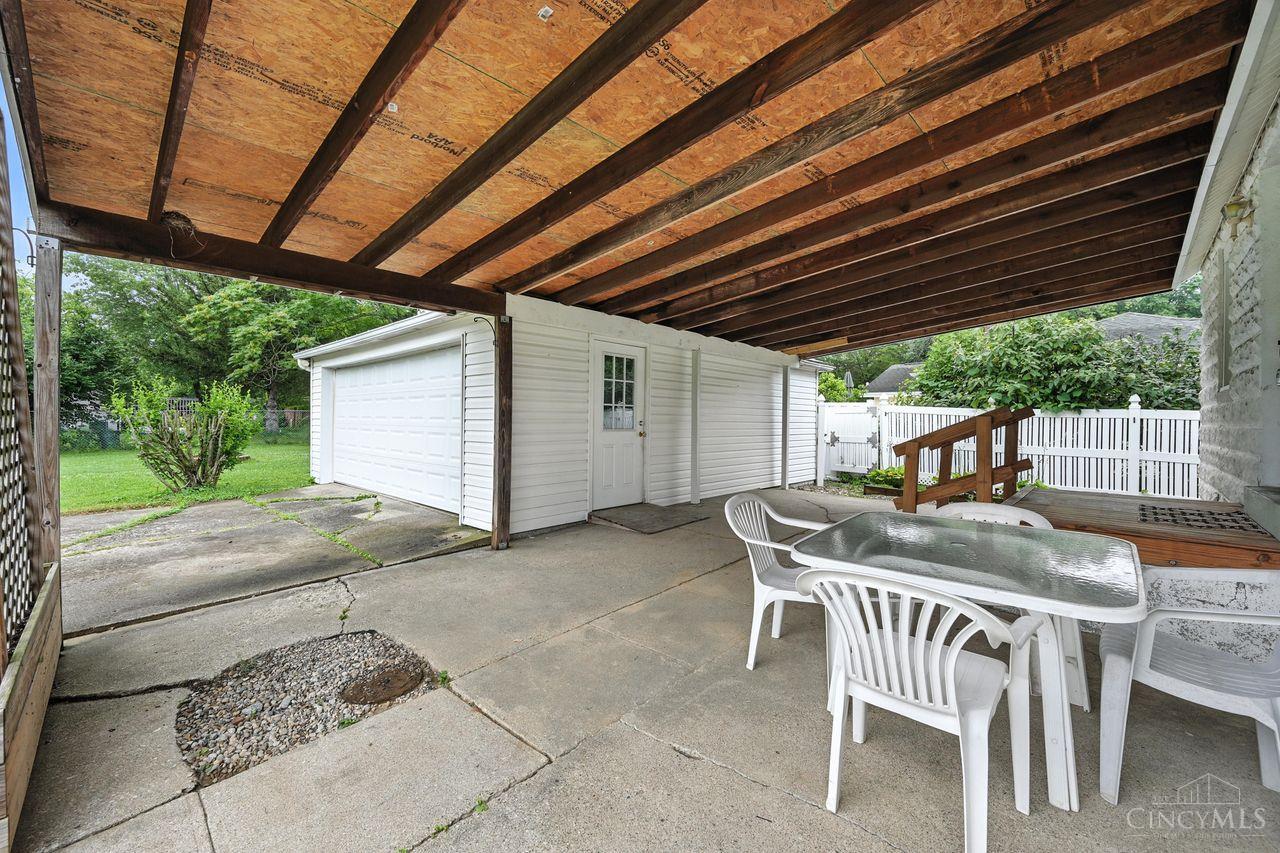 578 Fleming Road Cincinnati, OH 45231 - Photo 29 of 38