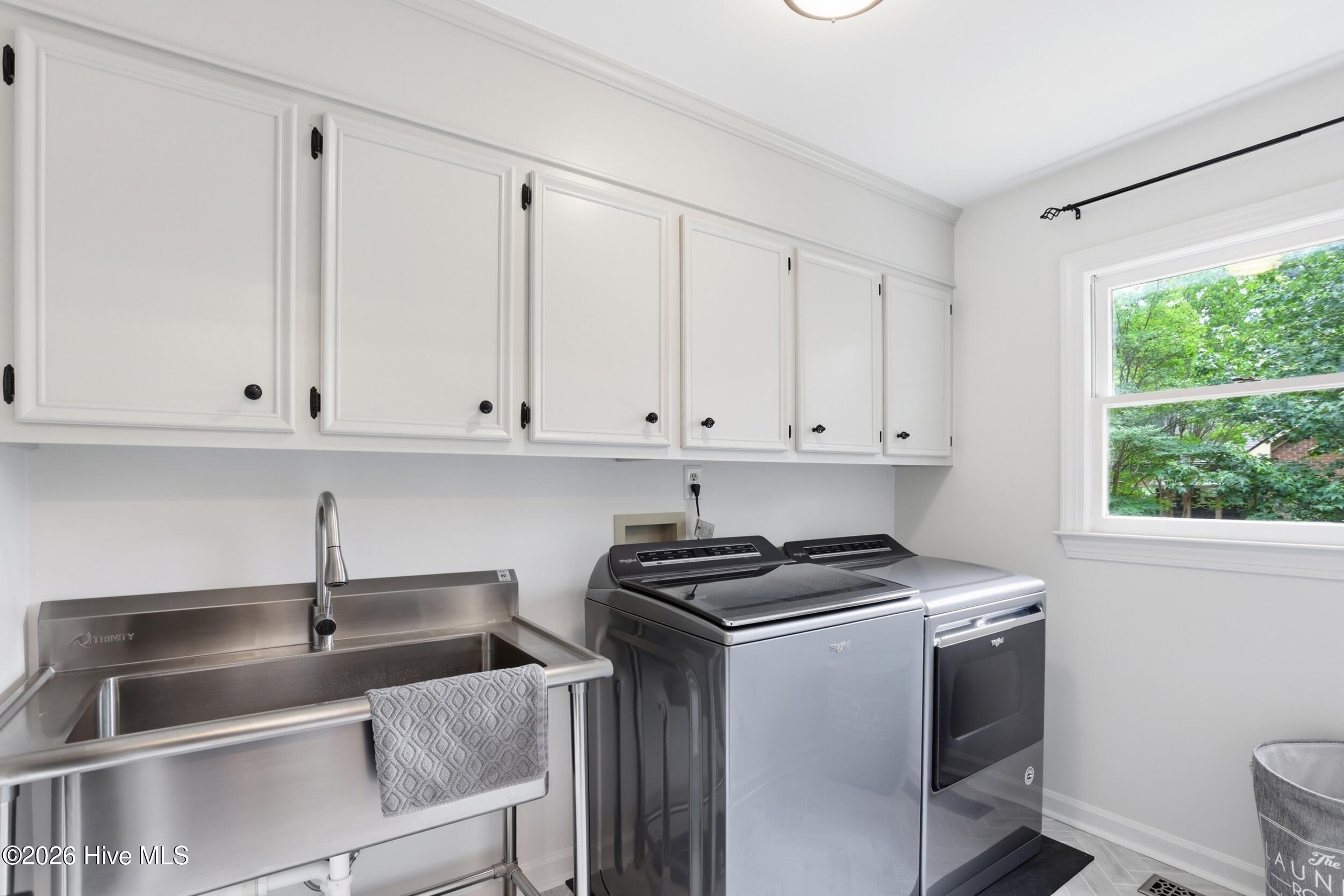 121 South Reed Drive Washington, NC 27889 - Photo 13 of 34