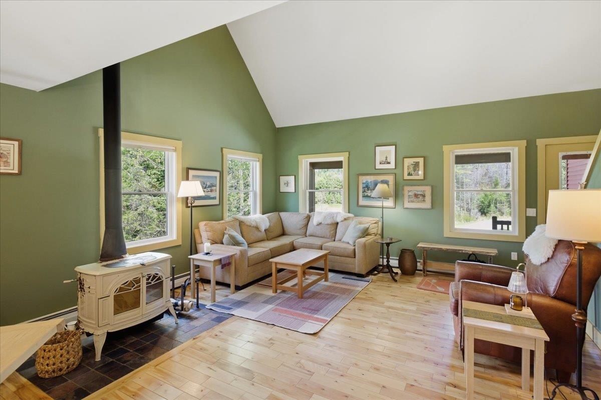 39 Stoney Brook Road Londonderry, VT 05148 - Photo 6 of 51 Gallery Image 6
