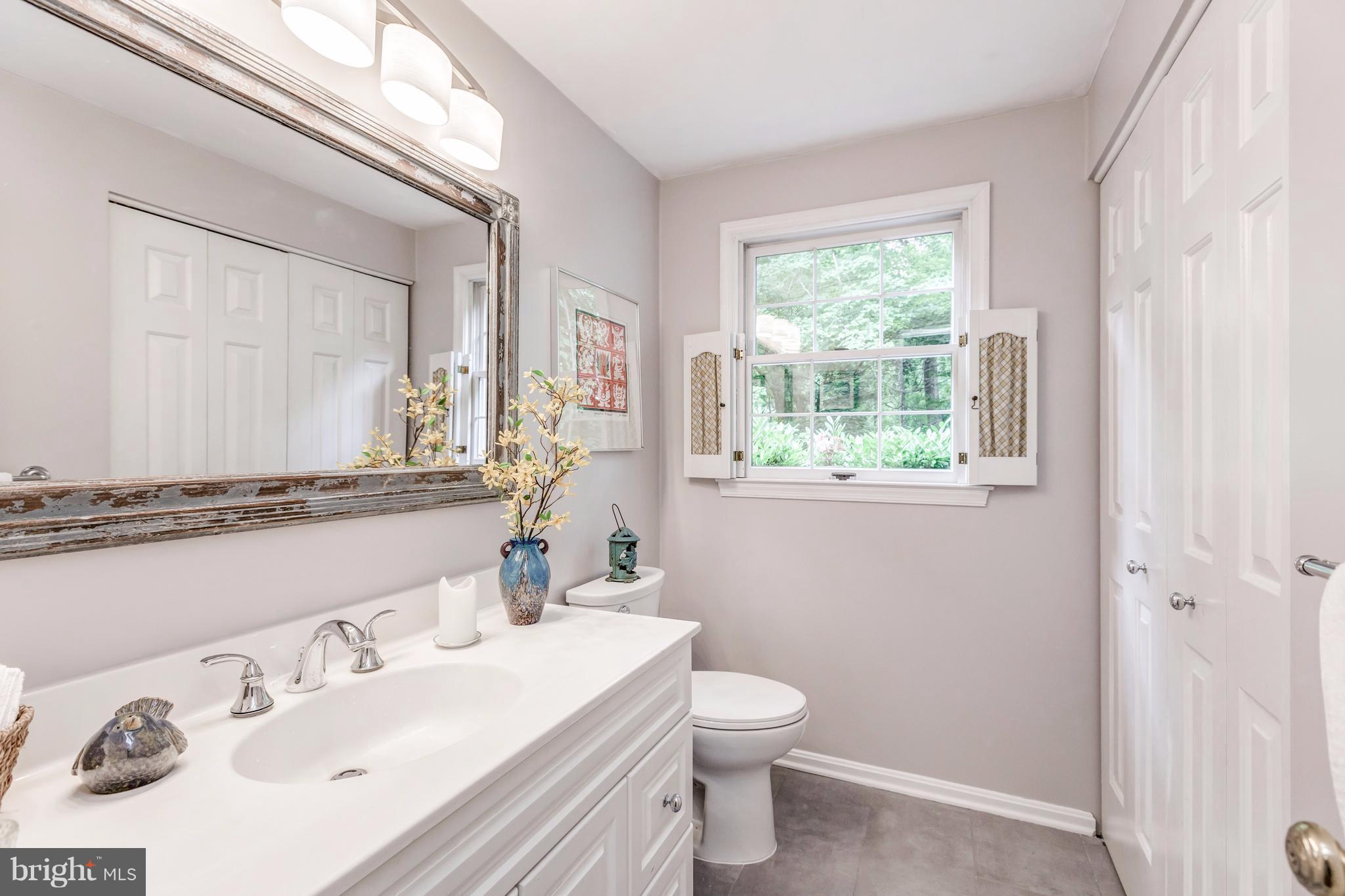 1001 Bellview Road McLean, VA 22102 - Photo 13 of 30 Recently updated main level full bath