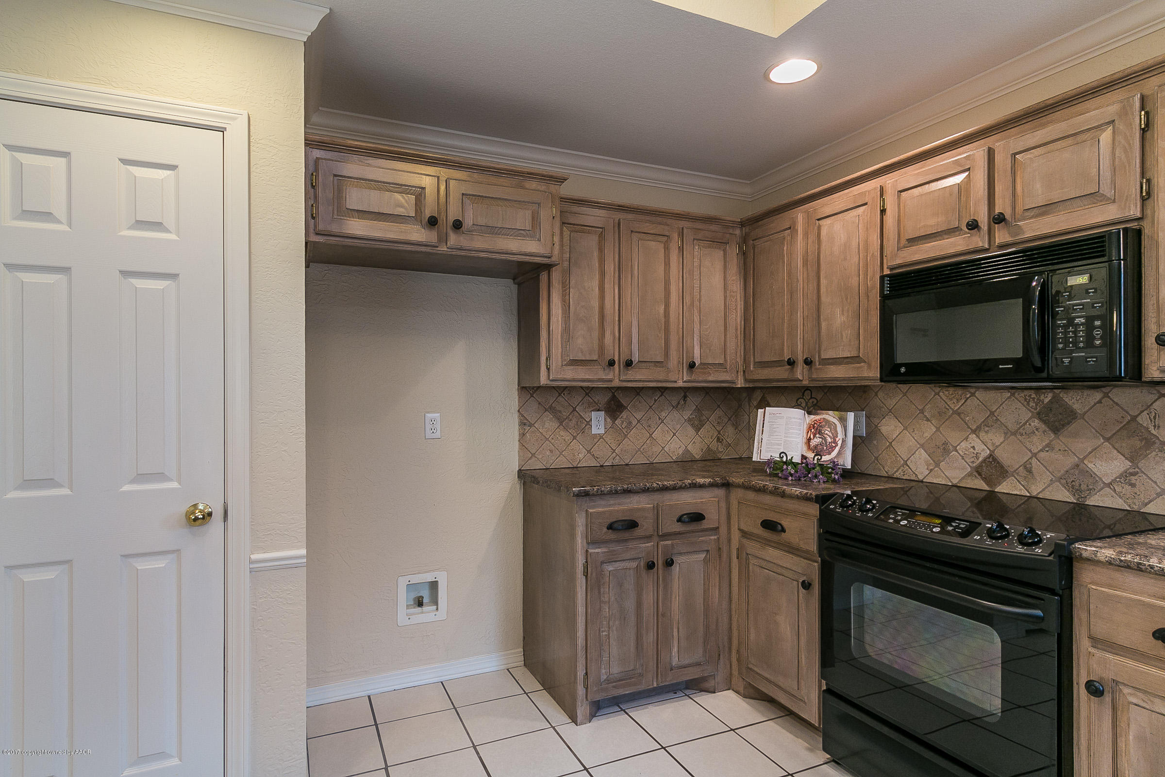 7911 Sheldon Road Amarillo, TX 79119 - Photo 11 of 30 Kitchen 3