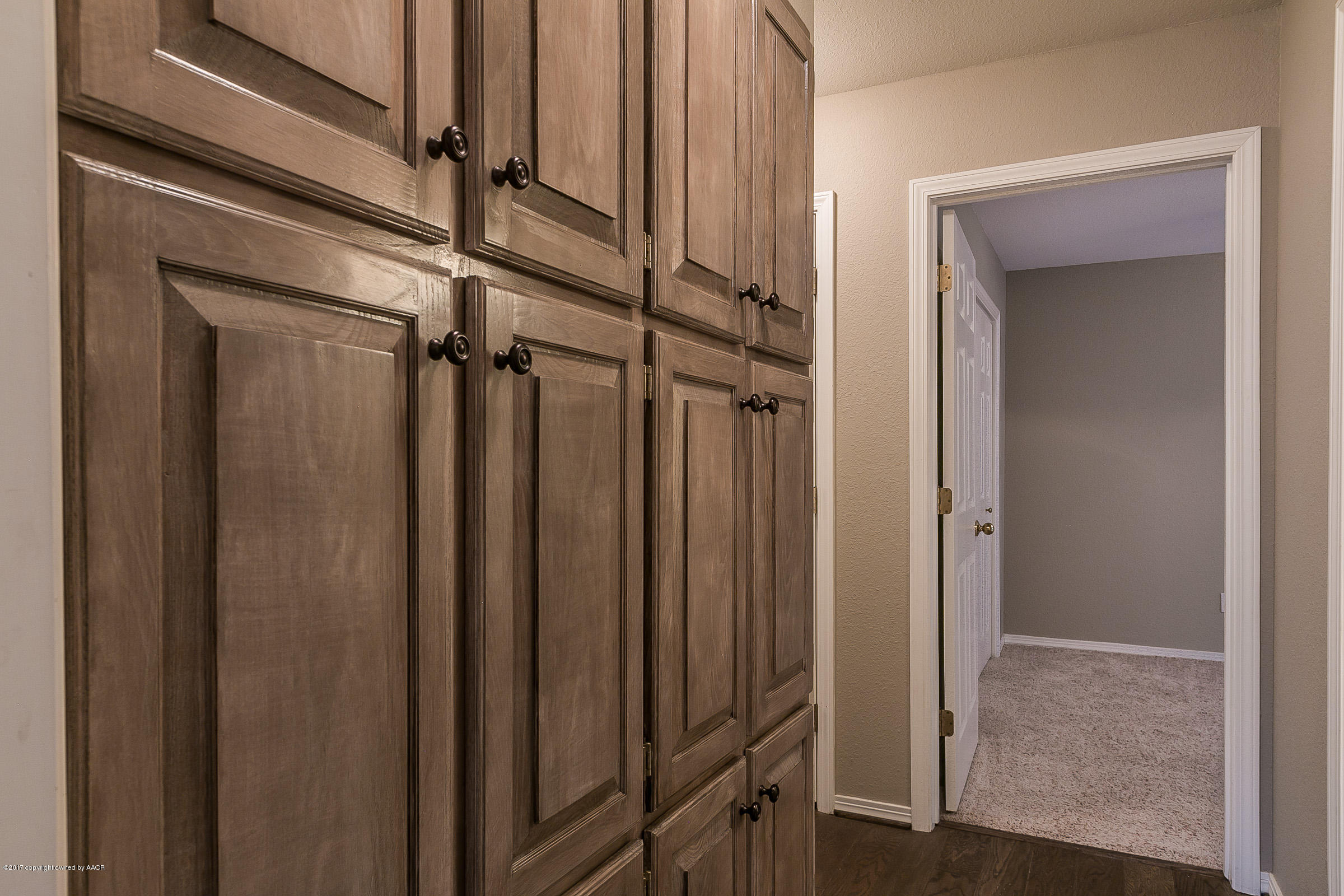 7911 Sheldon Road Amarillo, TX 79119 - Photo 17 of 30 Hallway