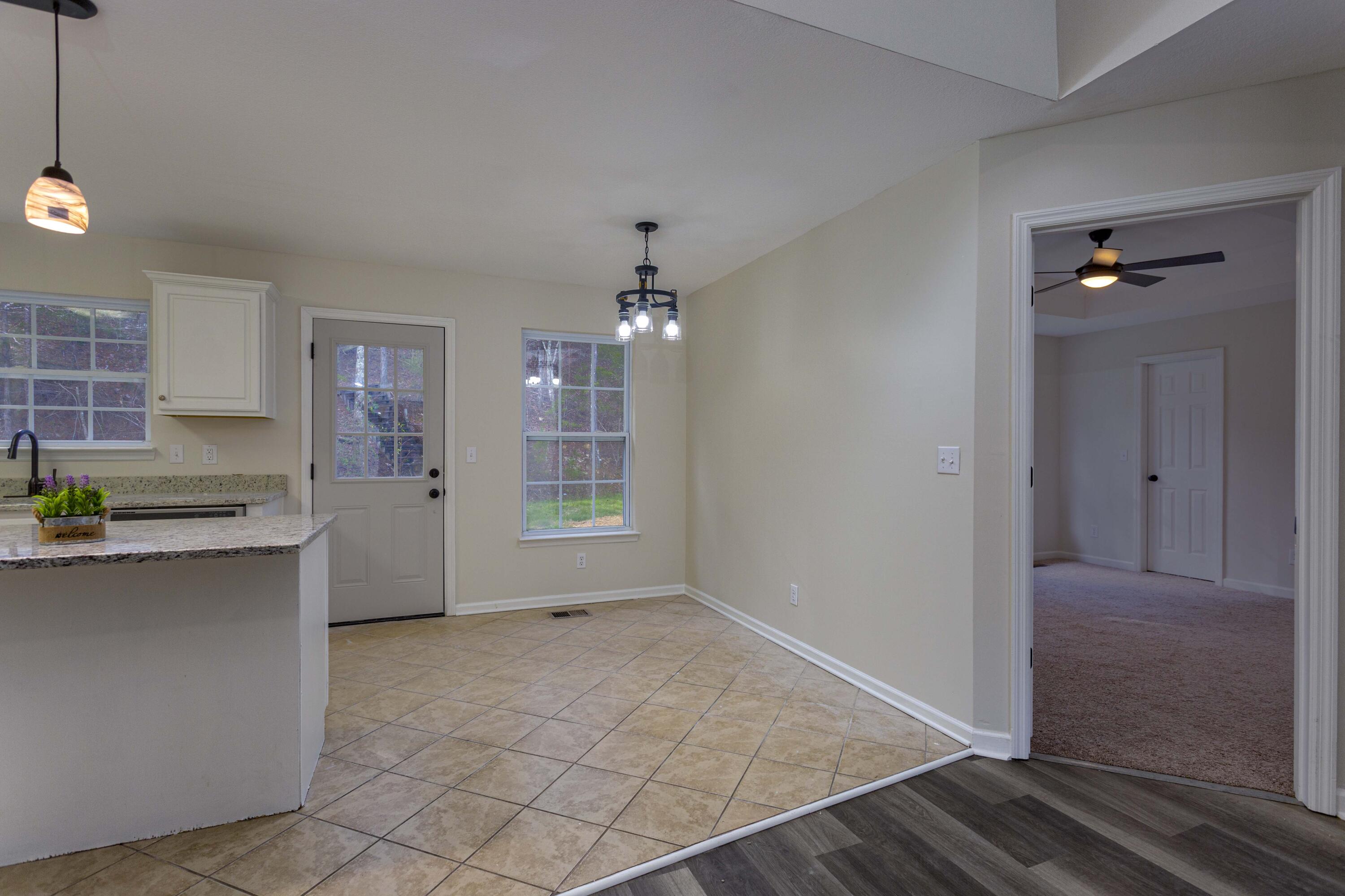 9030 Standifer Gap Road Chattanooga, TN 37421 - Photo 10 of 28 Dining