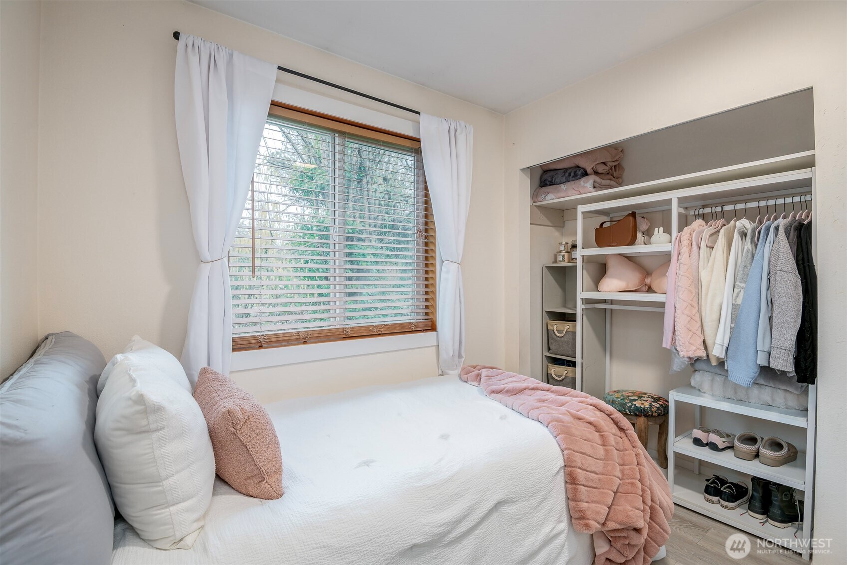 3210 South Bay Road Northeast Olympia, WA 98506 - Photo 17 of 38