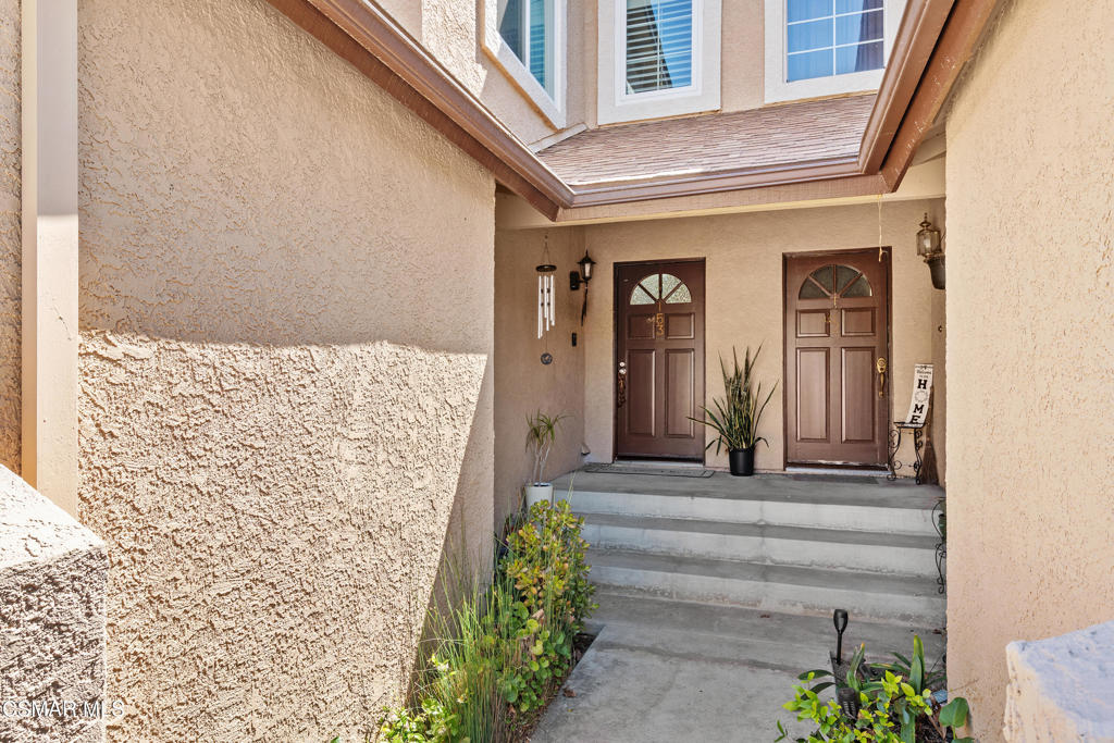 28435 Seco Canyon Road, Unit 153 Saugus, CA 91390 - Photo 3 of 33