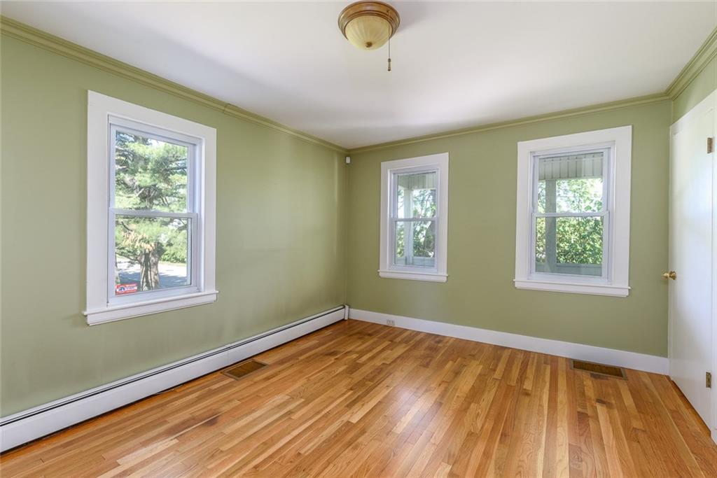 40 Garrison Street Portland, ME 04102 - Photo 19 of 35 Living room showing hardwood.