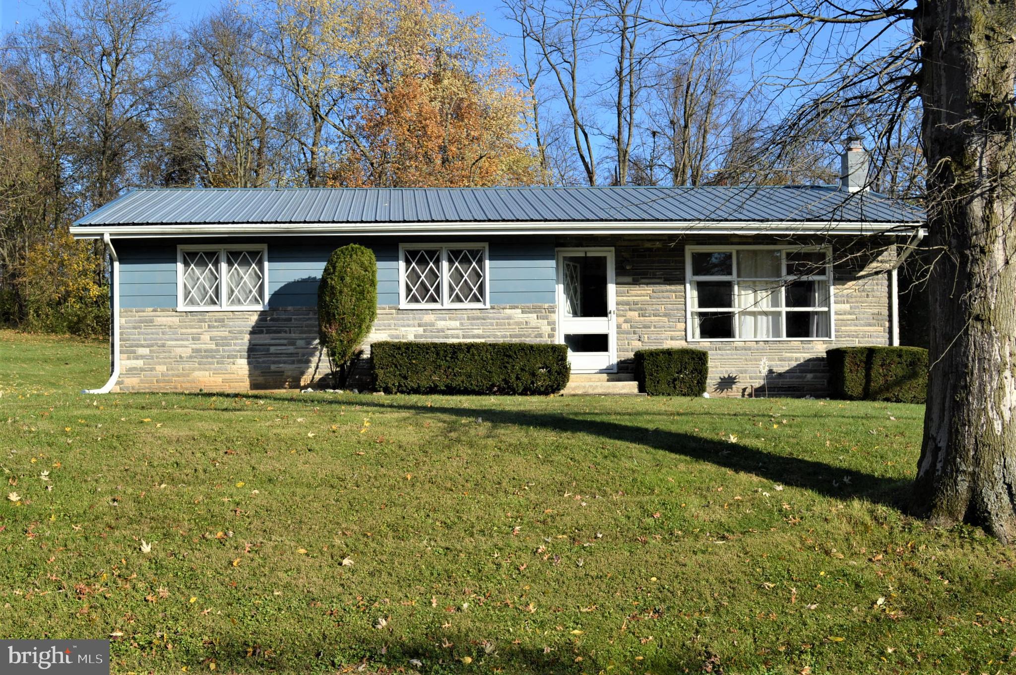 16 South Ridge Road Boiling Springs, PA 17007 - Photo 3 of 13 Gallery Image 3