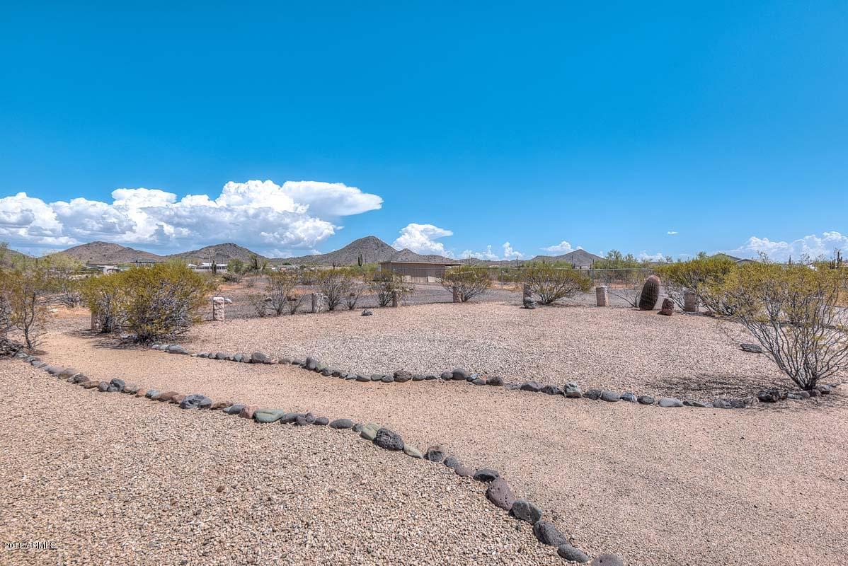 1616 West Yearling Road Phoenix, AZ 85085 - Photo 26 of 42 Backyard-Walking Path