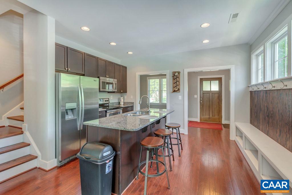 506 Rives Street Charlottesville, VA 22902 - Photo 16 of 28 Gallery Image 16