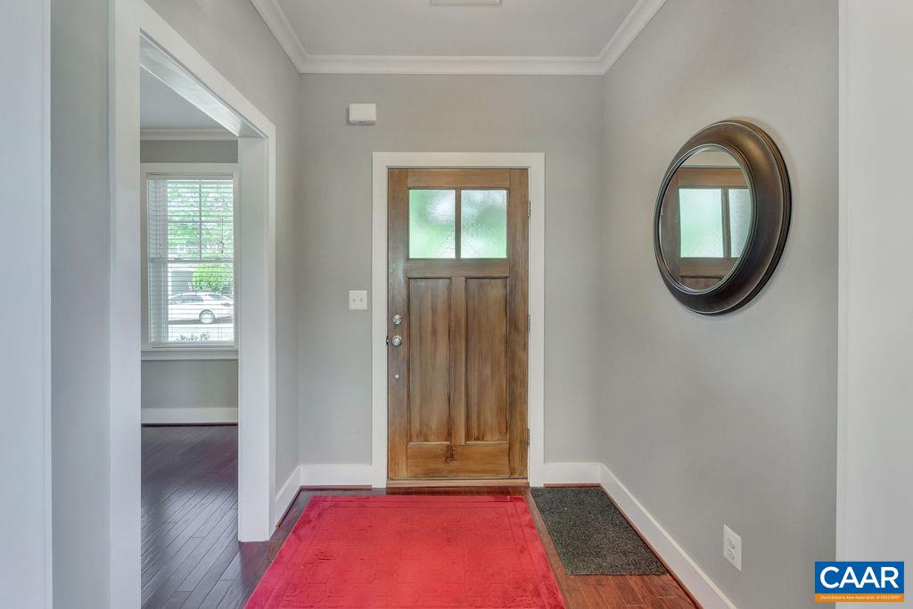 506 Rives Street Charlottesville, VA 22902 - Photo 7 of 28 Gallery Image 7