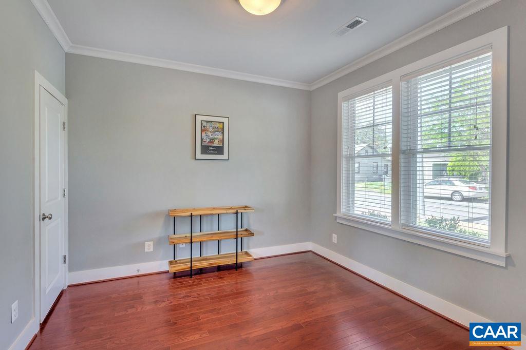 506 Rives Street Charlottesville, VA 22902 - Photo 8 of 28 Gallery Image 8