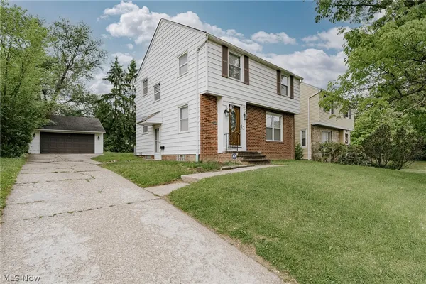 $199,900 | 1830 Beverly Hills Drive, Euclid, OH 44117
